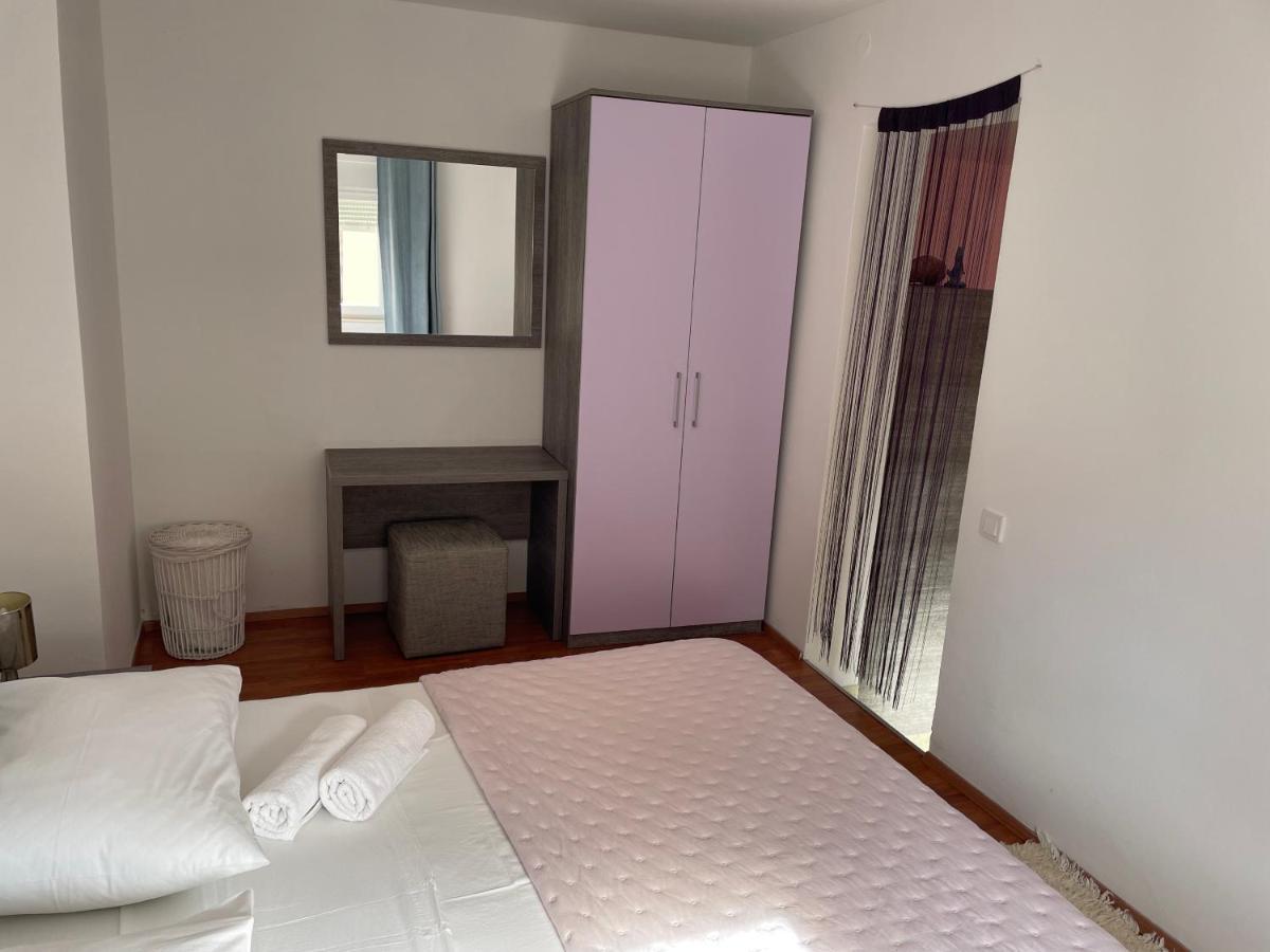 Apartments Dumina Murter Luaran gambar