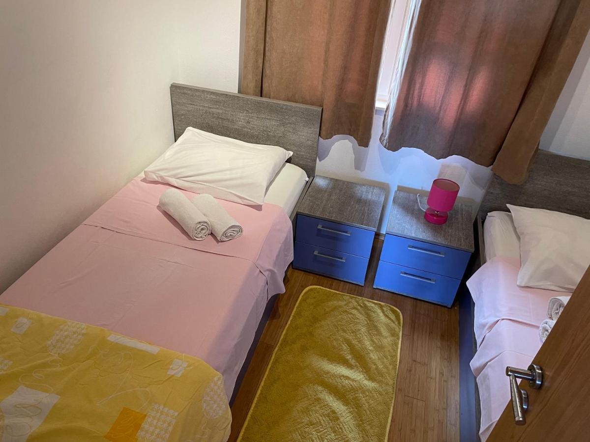 Apartments Dumina Murter Luaran gambar